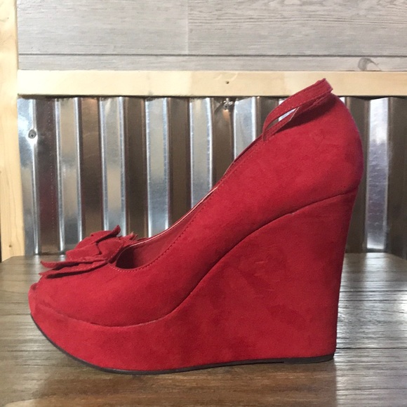 torrid Shoes - Torrid Red Bow Wedges 🇺🇸